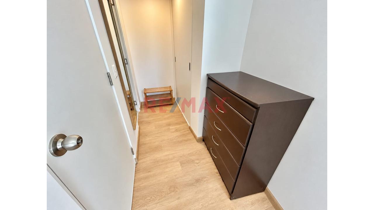 Moderno Y Acogedor Departamento En Jesús María 1 Habitacion Mas 1 Estudio — foto 9