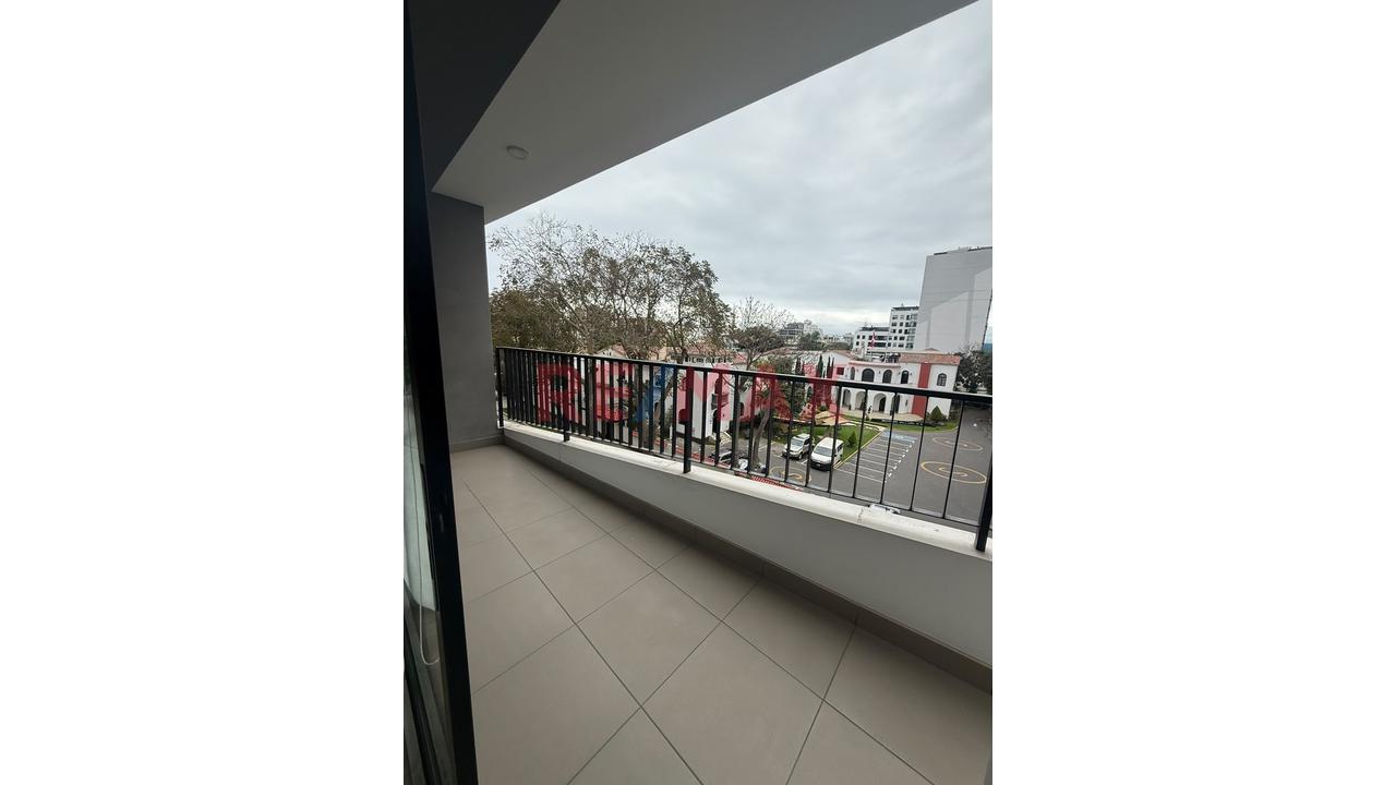 Alquilo Departamento En San Isidro Amoblado De 3 Dorm. Con Cochera Doble Lineal — foto 2