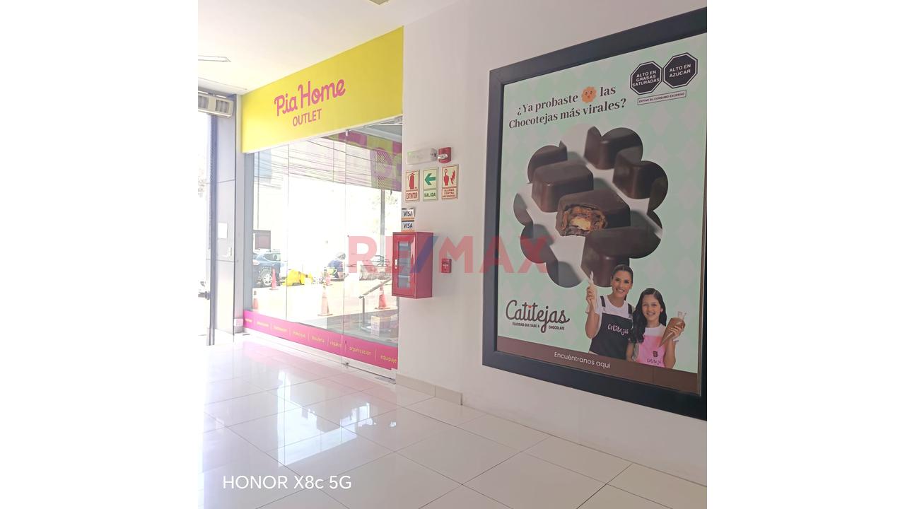 Alquilo Local Comercial En Centro Comercial Vulcano-Ate - 5