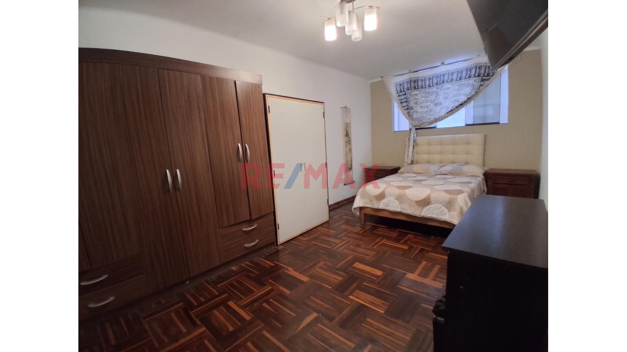 Dúplex De Segundo Piso En Venta, Miraflores — foto 5