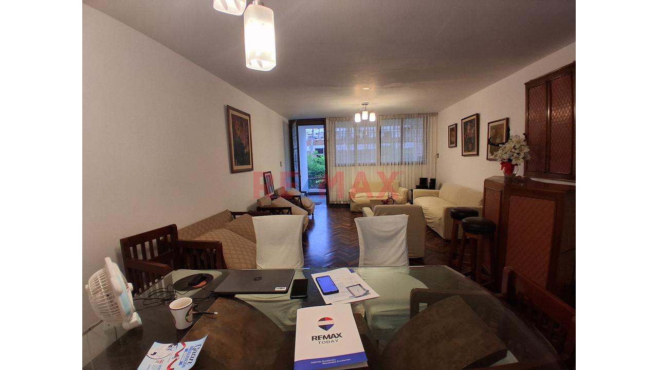 Dúplex De Segundo Piso En Venta, Miraflores - 3