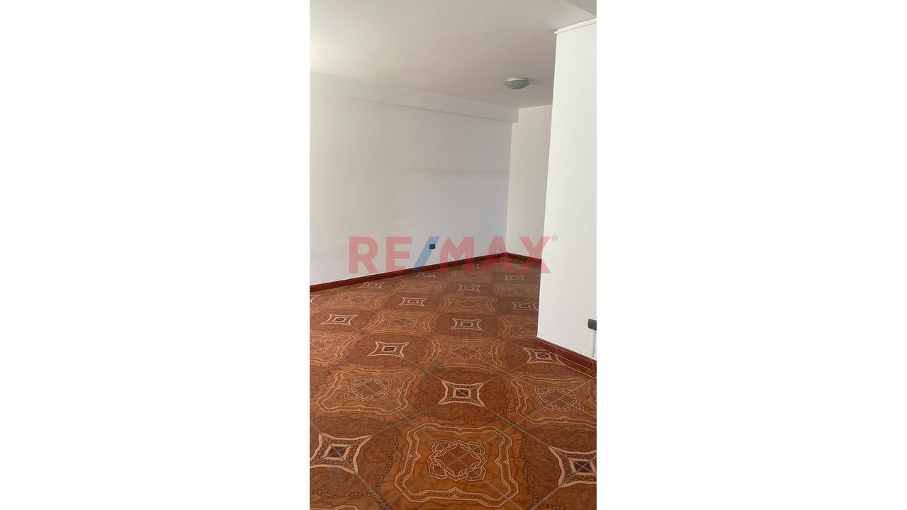 Venta Dpto 1 Er Piso En Los Olivos — foto 6