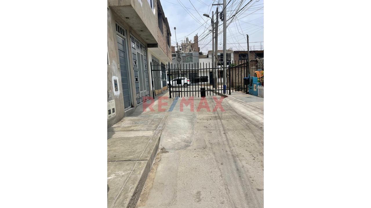 Venta Dpto 1 Er Piso En Los Olivos — foto 3