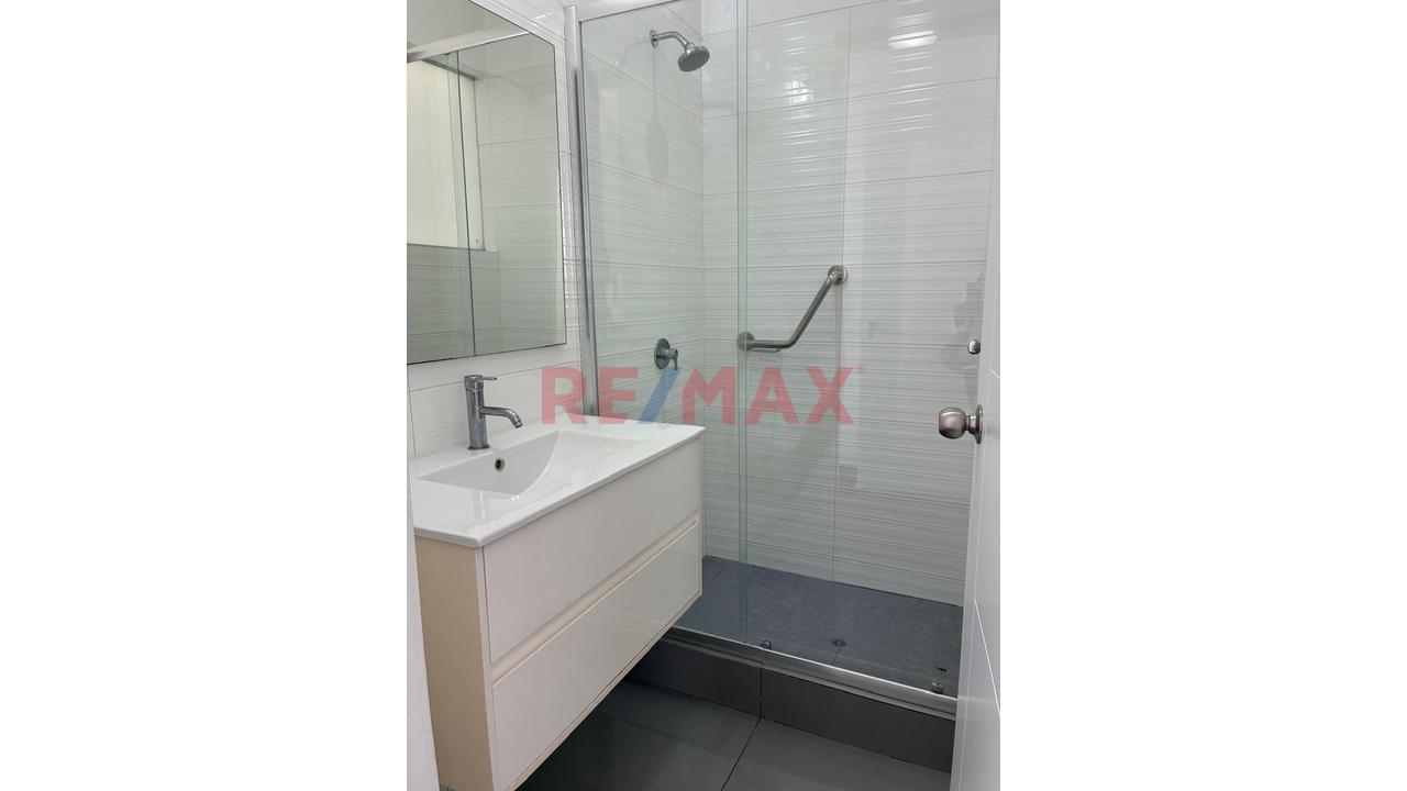 Venta De Departamento En San Borja Chacarilla, Urbanizacion Cerrada - 16