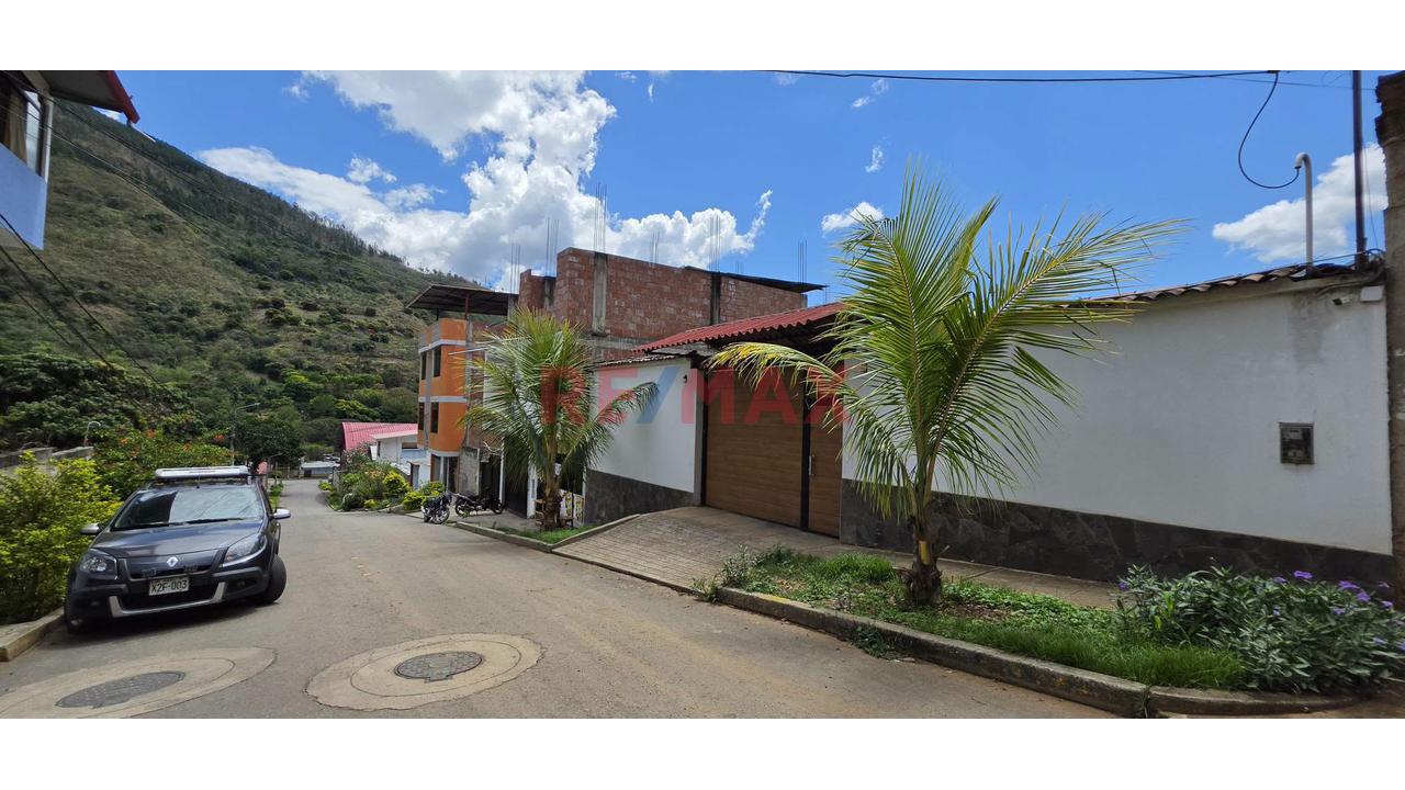 Casa Amoblada Con Piscina En Alquiler – Quillabamba — foto 11