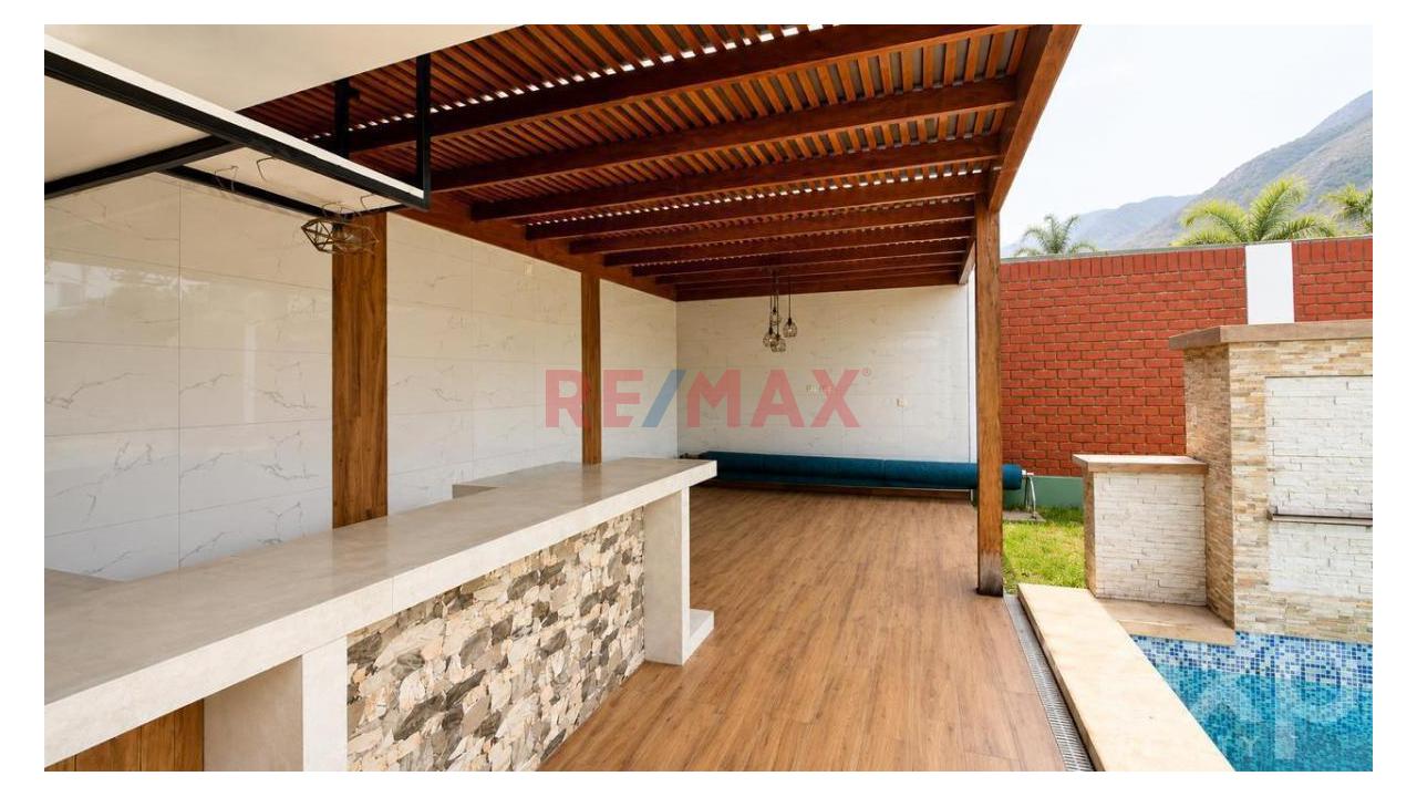 Casa En Venta En Sol De La Molina | 1.080 M² De Terreno, Jardín Y Piscina - 19