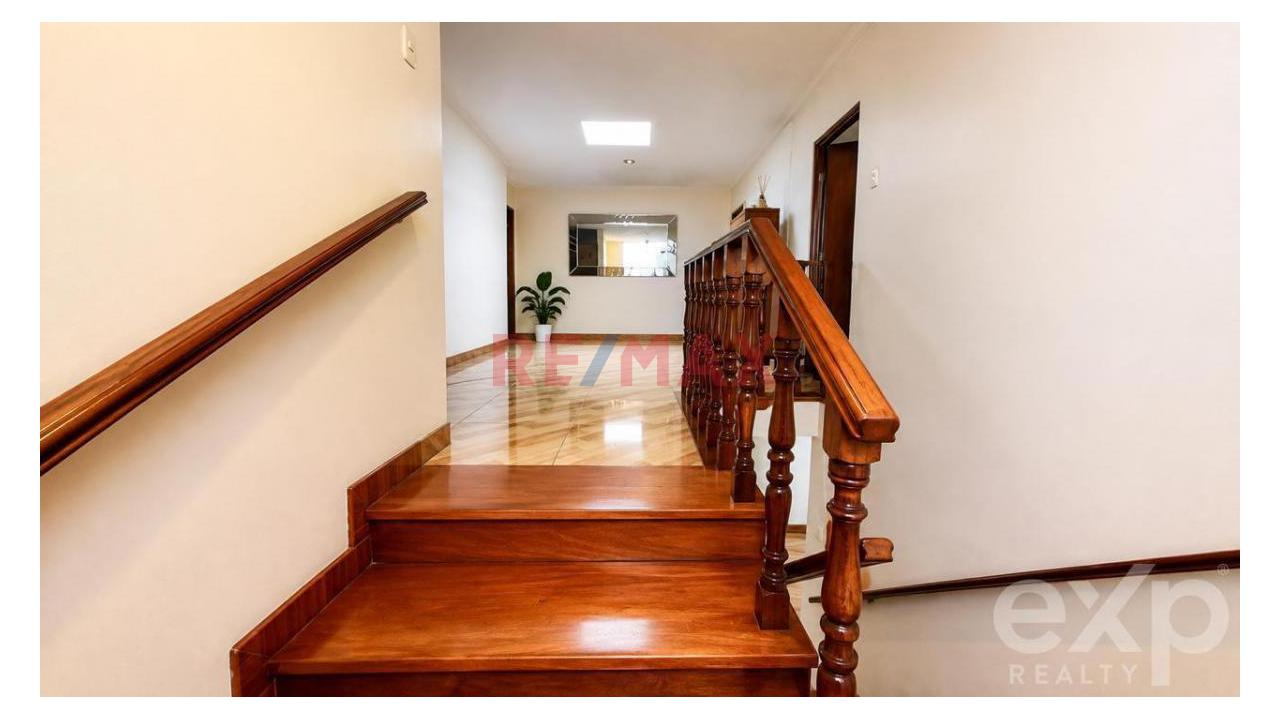 Casa En Venta En Sol De La Molina | 1.080 M² De Terreno, Jardín Y Piscina — foto 10