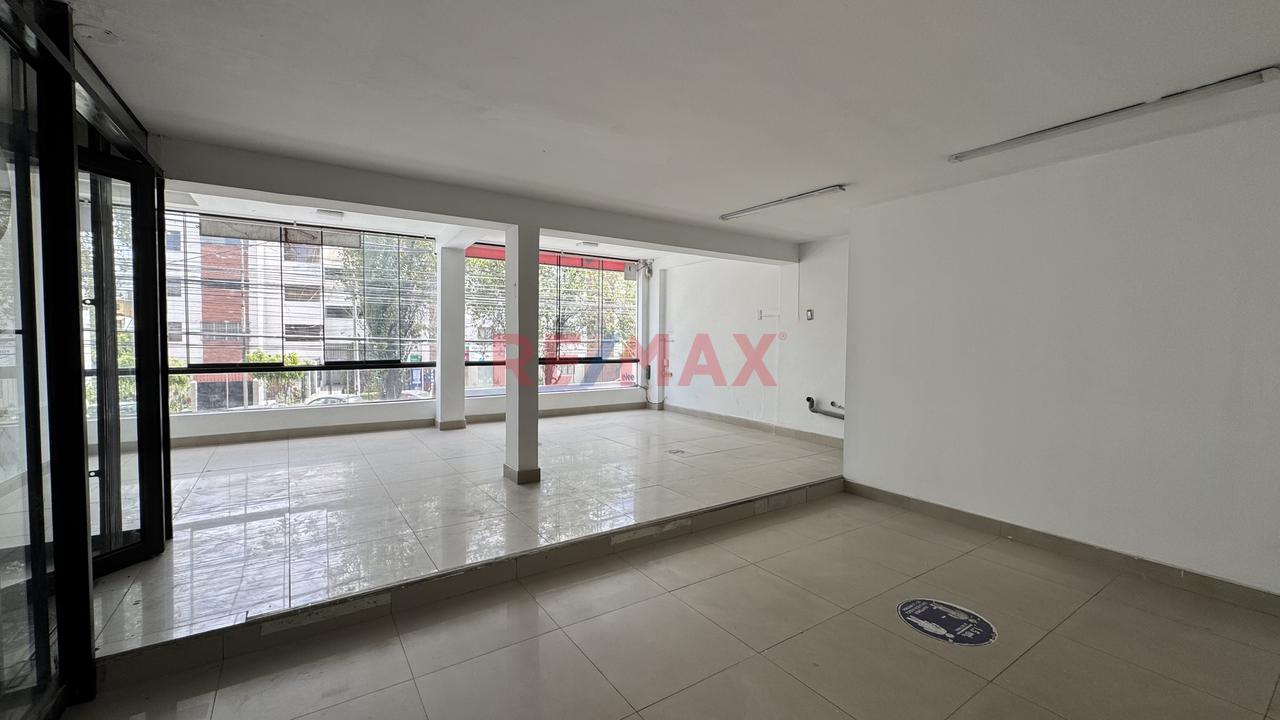 Local Comercial En Plena Av. Eeuu - 4
