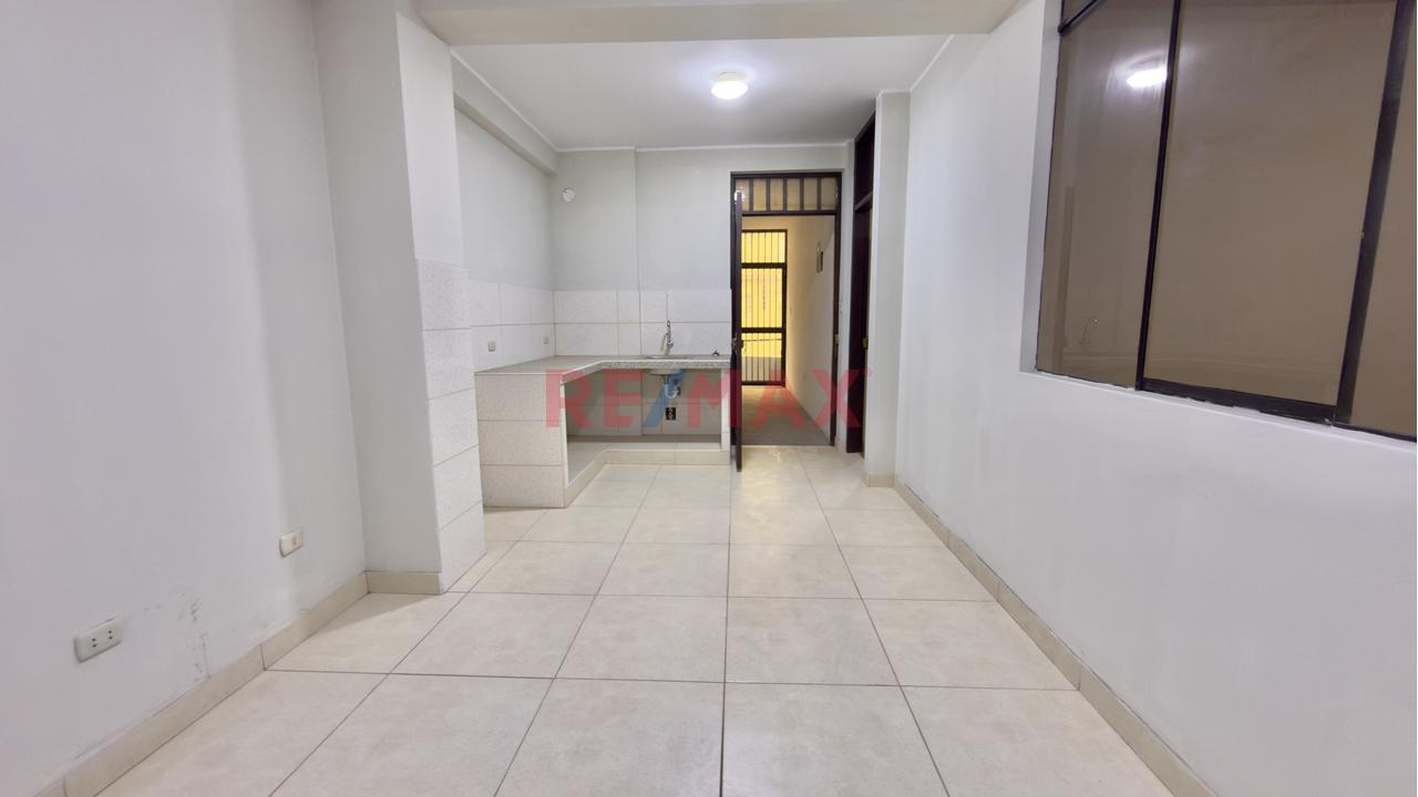 Alquilo Casa En Santa Anita - 12
