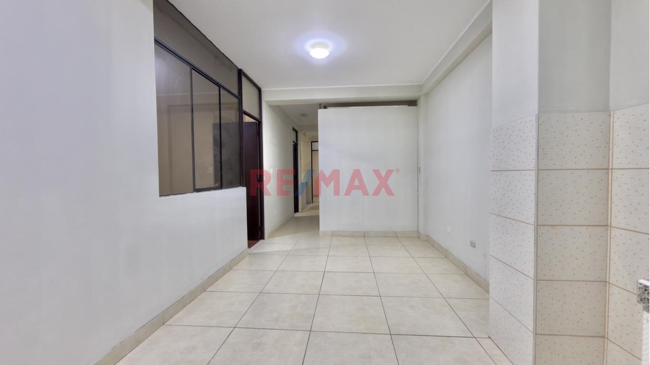 Alquilo Casa En Santa Anita - 11