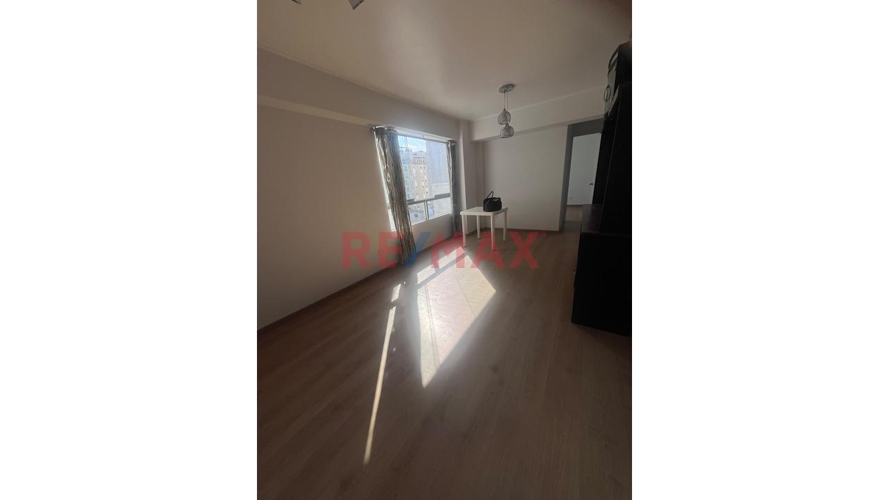 ¡Alquila Departamento De 3 Dormitorios En Breña! — foto 4