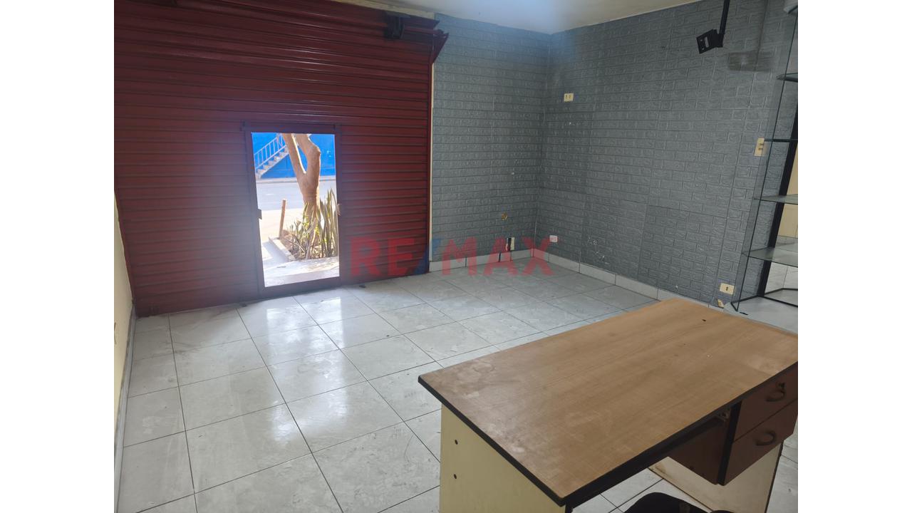 ¡Oportunidad Comercial Frente Al Mall Puruchuco! | Local De 20 M² Con Puerta A Calle - 4