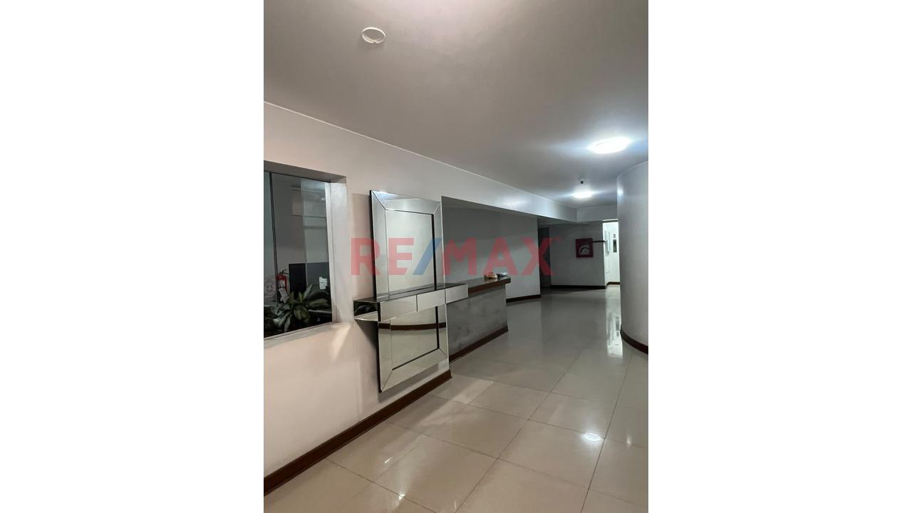 Flat De 104 M² Con Doble Estacionamiento Y Depósito — foto 7