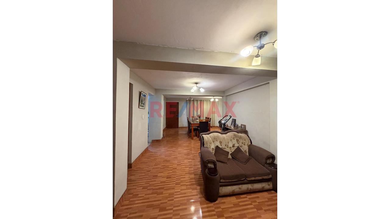 Casa Comercial En Venta En Pachacútec - Ventanilla - 3