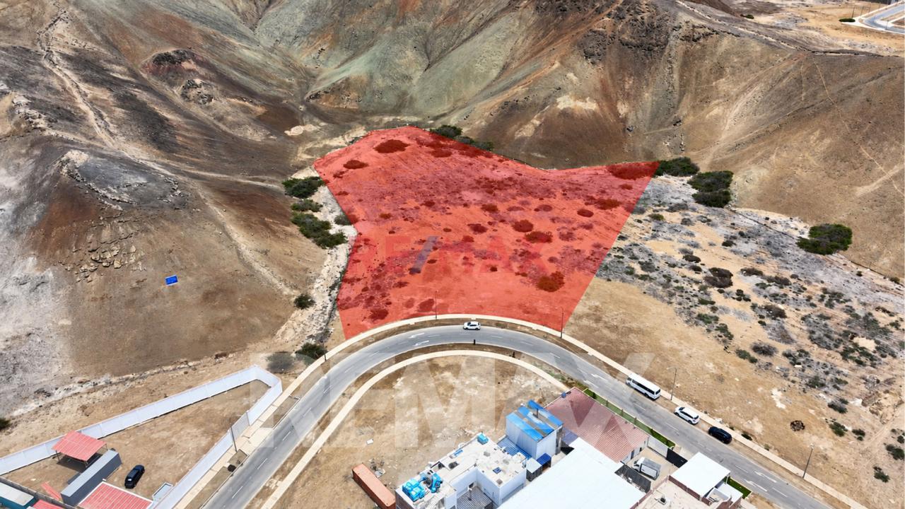 Venta De Terreno Industrial De 10,012 M² En Indupark Chilca – Zonificación I2 - 17