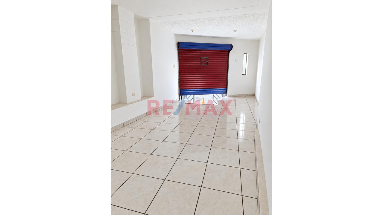 Alquiler De Local Comercial En Alameda De Tingo - 4