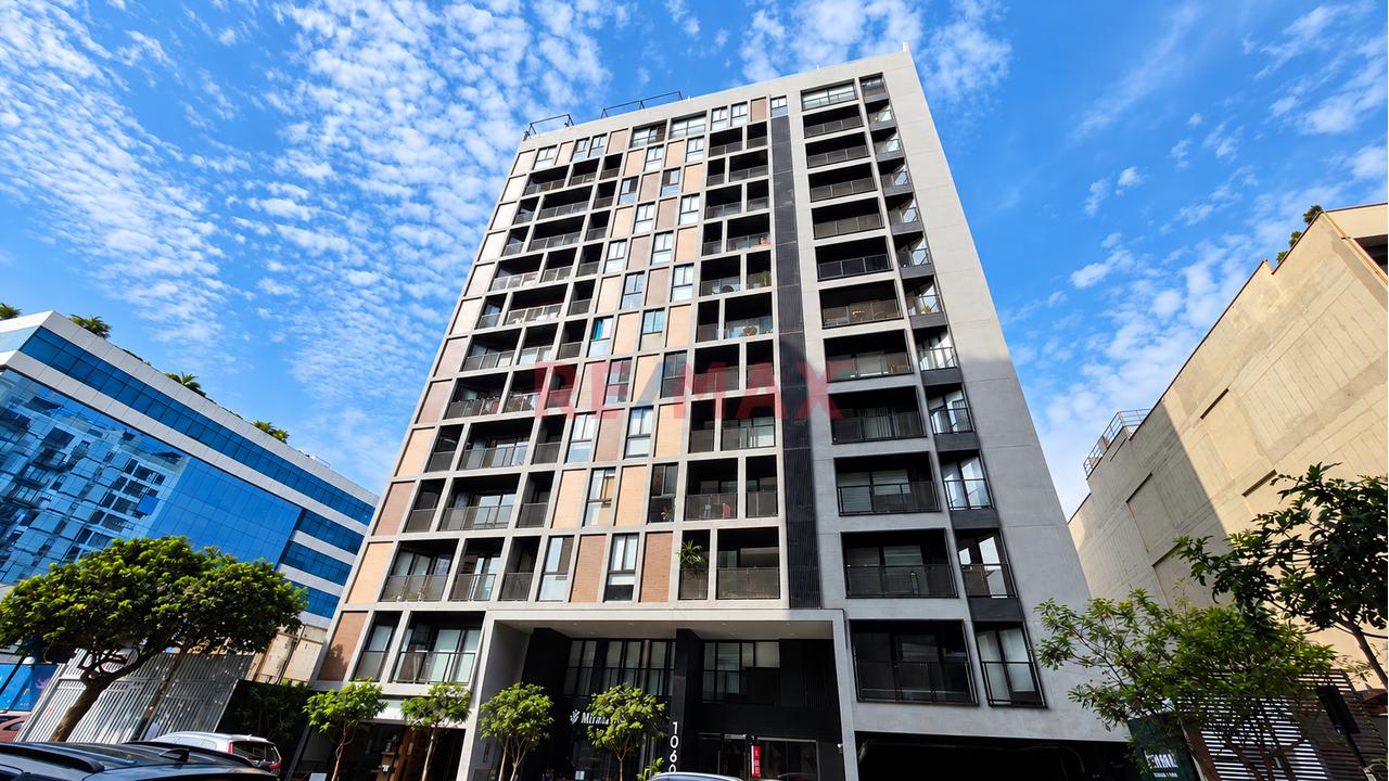 Flat De Estreno Con 3 Dormitorios, 2 Balcones Y Amplias Áreas Comunes | Miraflores Cerca De San Isidro - 1