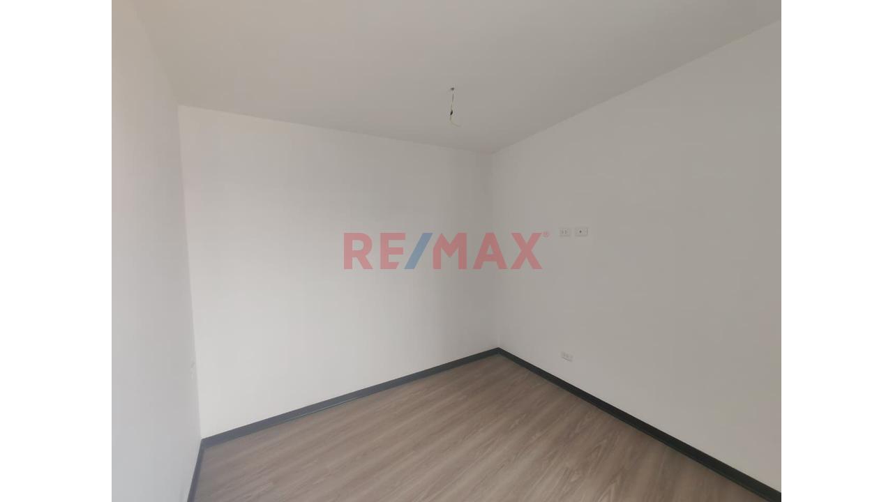 Departamento En Venta Frente A Parque - 10