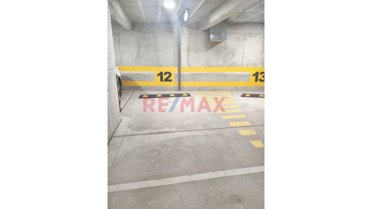 Departamento En Venta Frente A Parque - 9