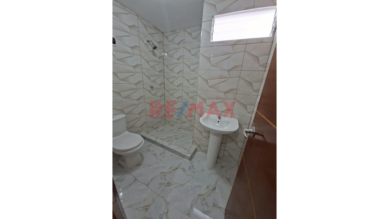 Alquiler Departamentto Remodelado Frente A Parque Distrito De Rimac — foto 8