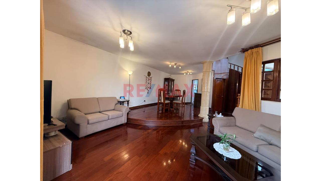 Venta De Casa 2 Pisos At 176M2 Ac 157M2 3D 3B Los Cedros Chorrillos - $280,000 - 21
