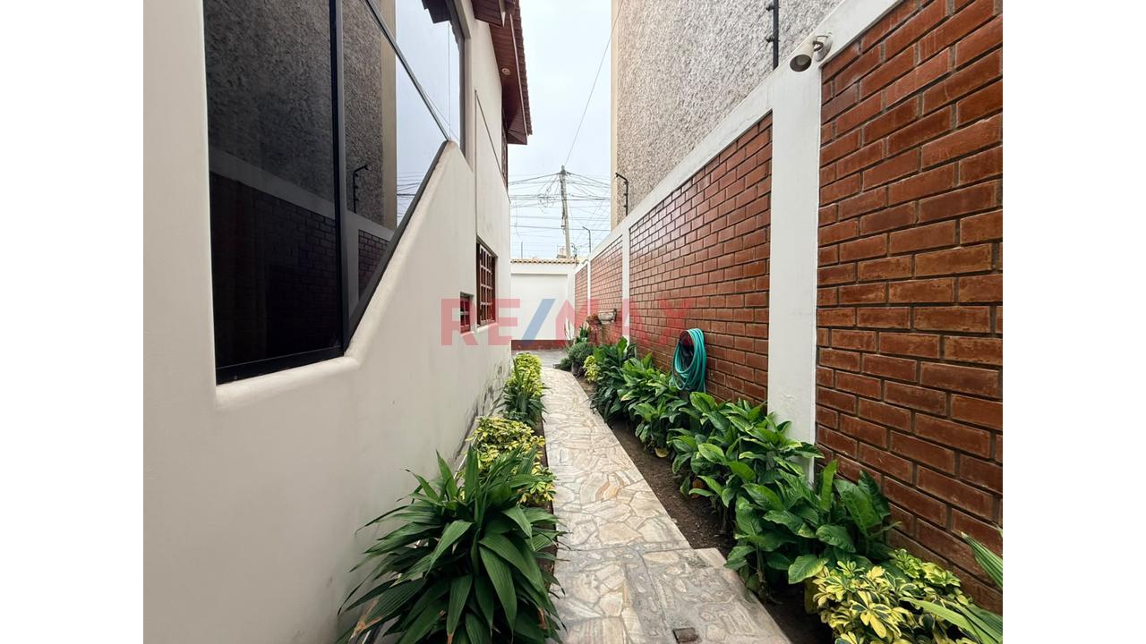 Venta De Casa 2 Pisos At 176M2 Ac 157M2 3D 3B Los Cedros Chorrillos - $280,000 — foto 10