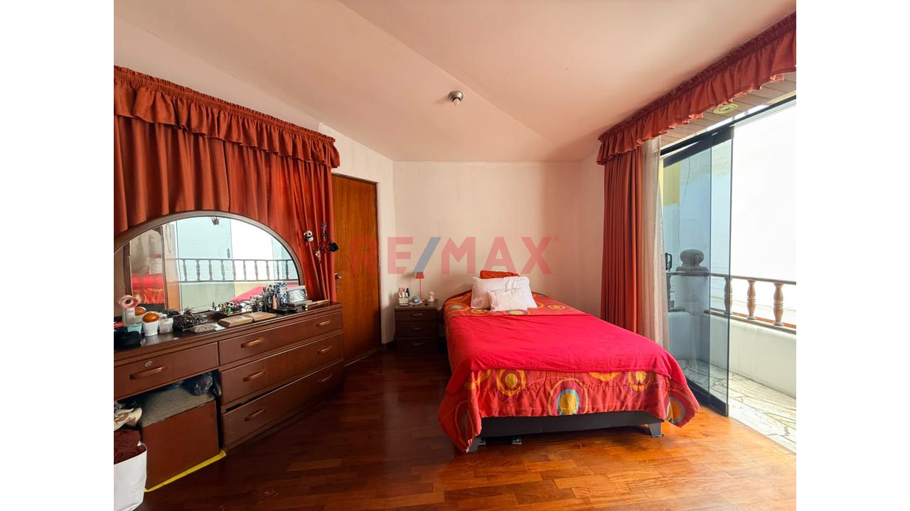 Venta De Casa 2 Pisos At 176M2 Ac 157M2 3D 3B Los Cedros Chorrillos - $280,000 — foto 4