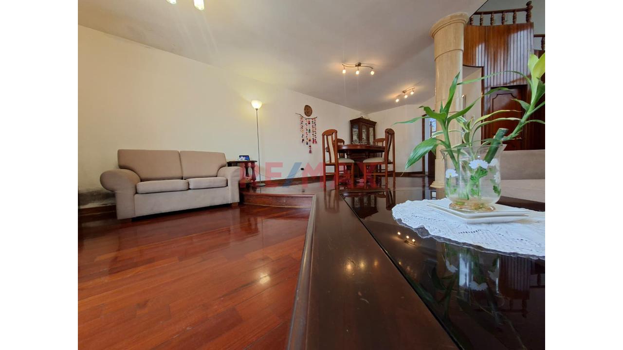 Venta De Casa 2 Pisos At 176M2 Ac 157M2 3D 3B Los Cedros Chorrillos - $280,000 - 20