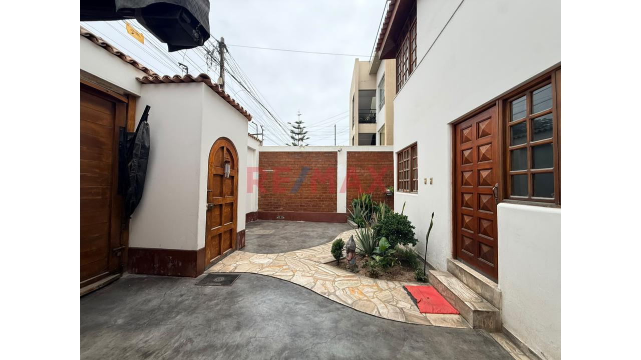 Venta De Casa 2 Pisos At 176M2 Ac 157M2 3D 3B Los Cedros Chorrillos - $280,000 — foto 9