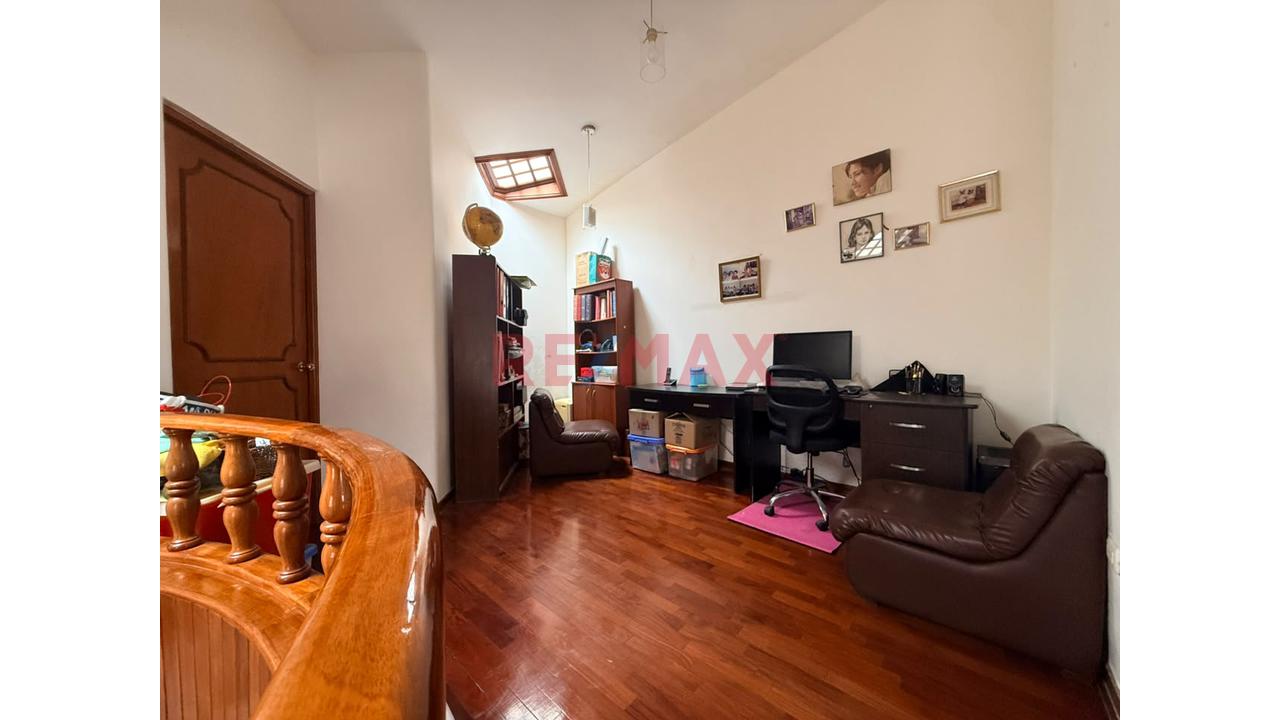 Venta De Casa 2 Pisos At 176M2 Ac 157M2 3D 3B Los Cedros Chorrillos - $280,000 — foto 8