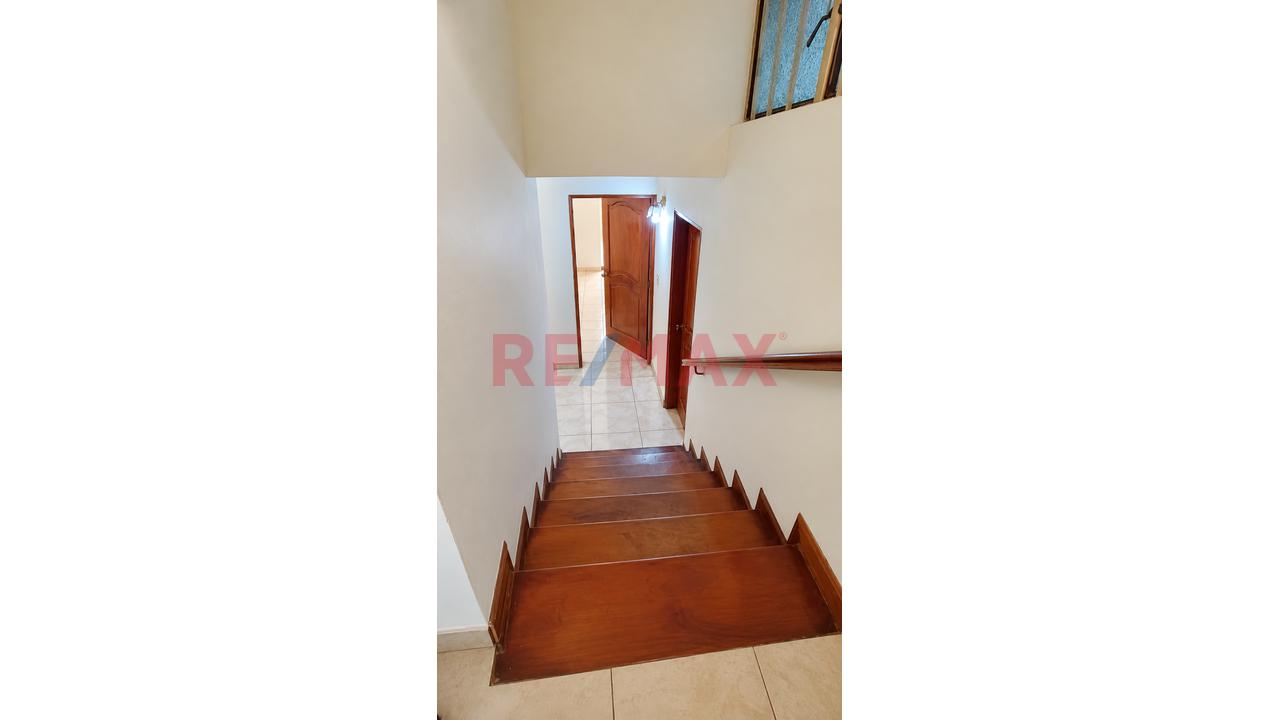 Venta Exclusivo Triplex Con Terraza Y Amplia Cochera Santa Patricia La Molina - 10