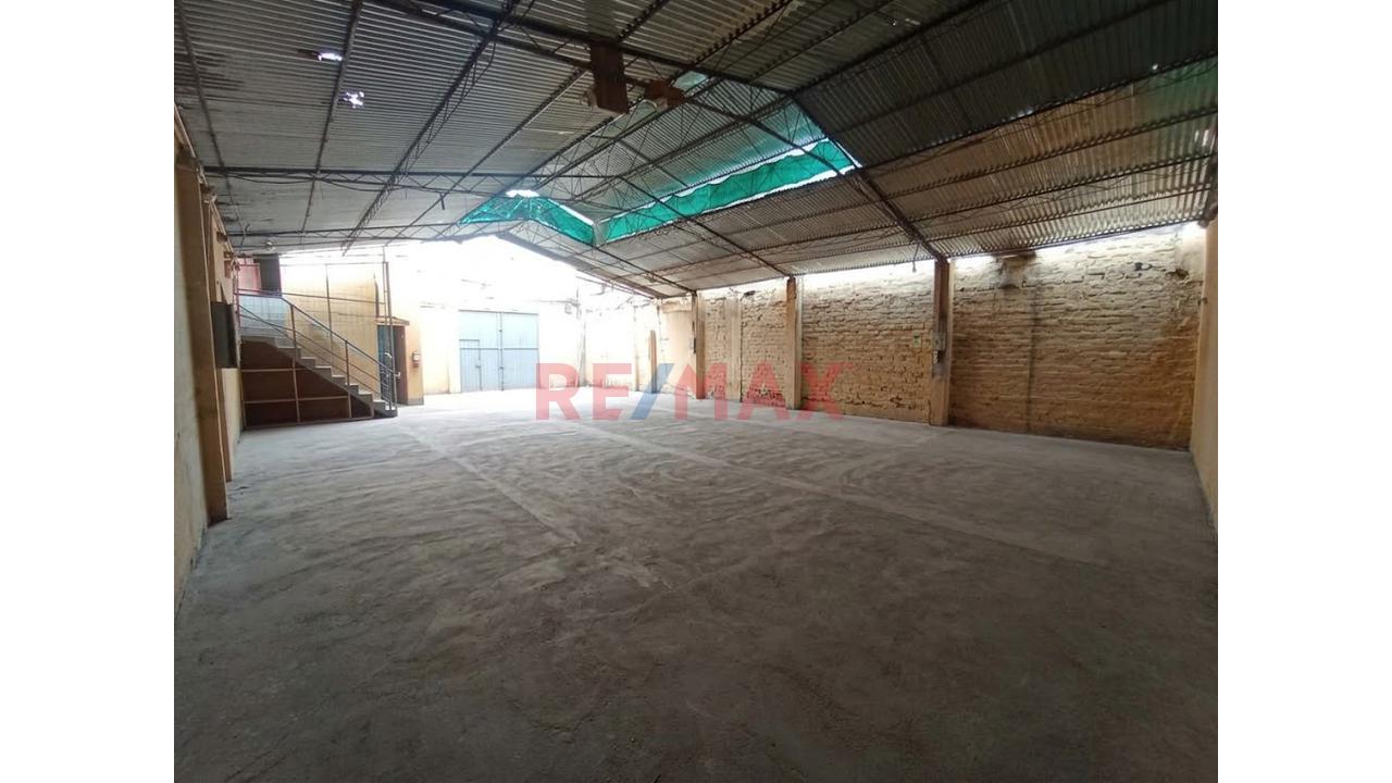 Local Comercial En Alquiler – Av. Tingo María, Breña - 3