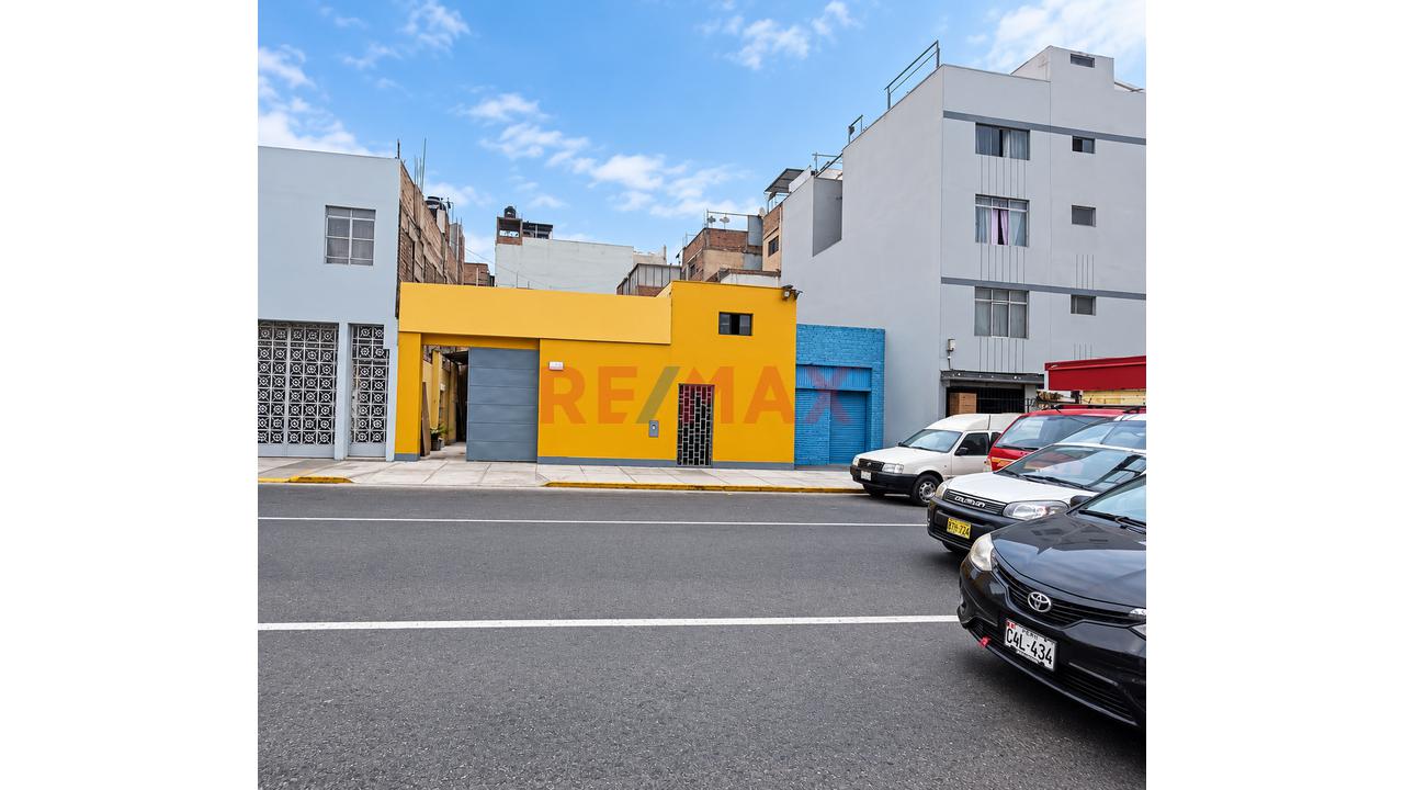Local Comercial En Alquiler – Av. Tingo María, Breña - 1