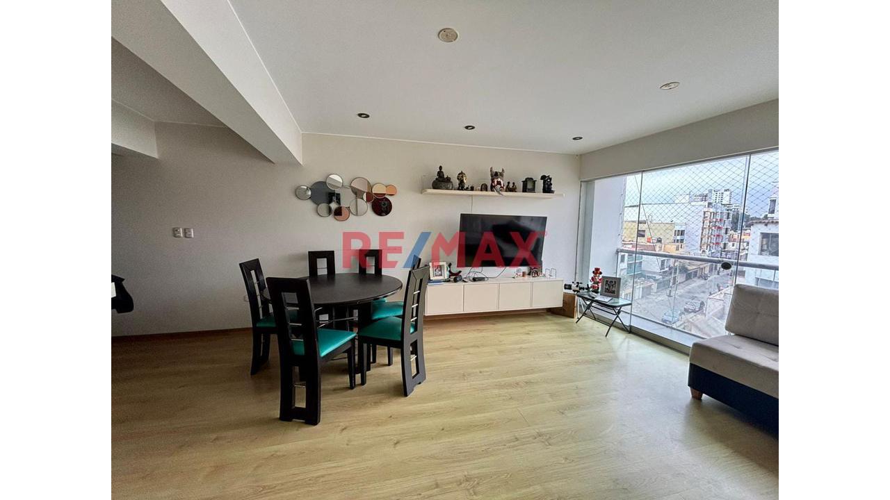 🏡 Exclusivo Dúplex De 305 M² Con 5 Dormitorios Y Amplia Terraza En Pueblo Libre - 2