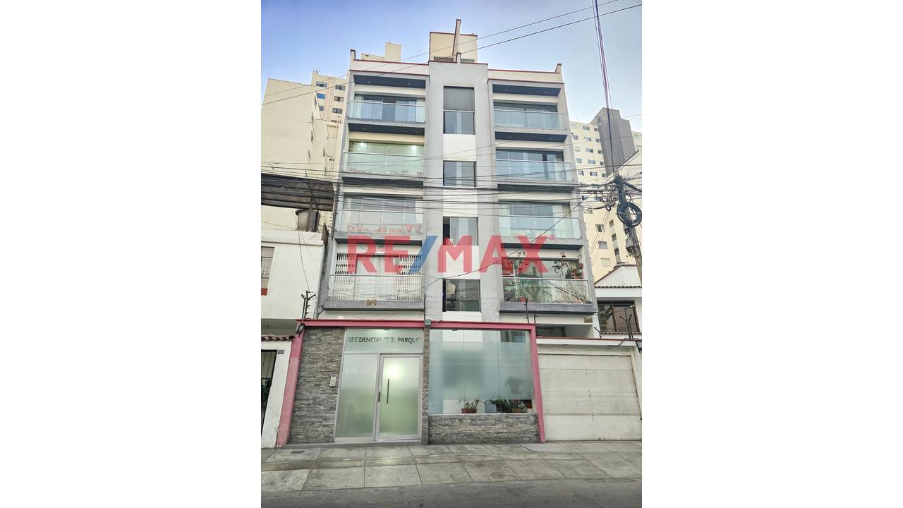 🏡 Exclusivo Dúplex De 305 M² Con 5 Dormitorios Y Amplia Terraza En Pueblo Libre - 1