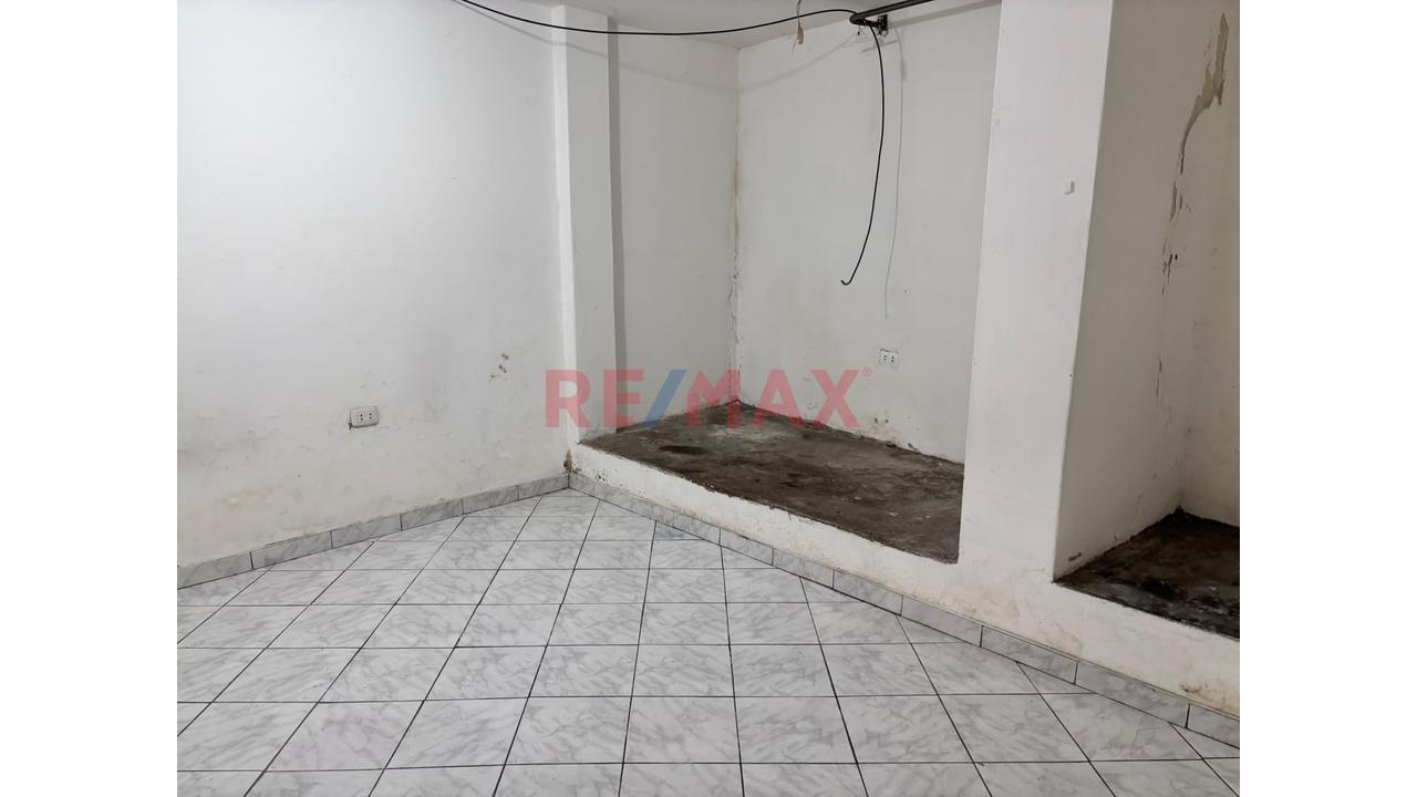 Epartamento En Venta | Santa Elena – Ate - 8