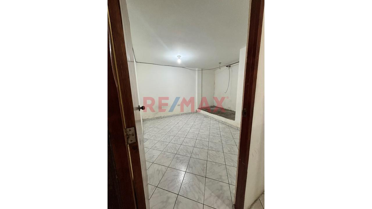 Epartamento En Venta | Santa Elena – Ate - 7