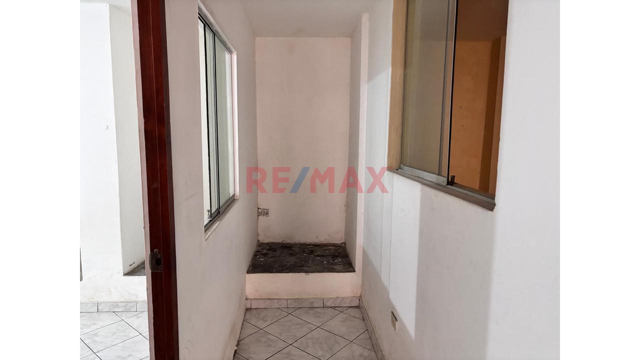 Epartamento En Venta | Santa Elena – Ate - 11