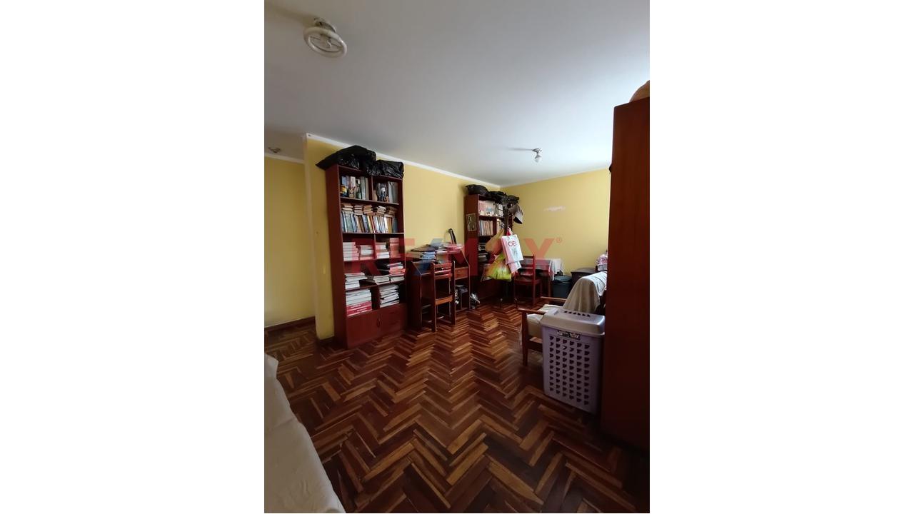 🏡 ¡Casa De 3 Pisos Frente A Parque En Carabayllo! 🌳 — foto 13
