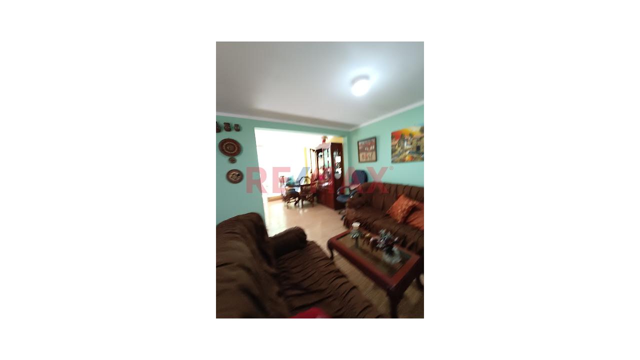 🏡 ¡Casa De 3 Pisos Frente A Parque En Carabayllo! 🌳 — foto 11