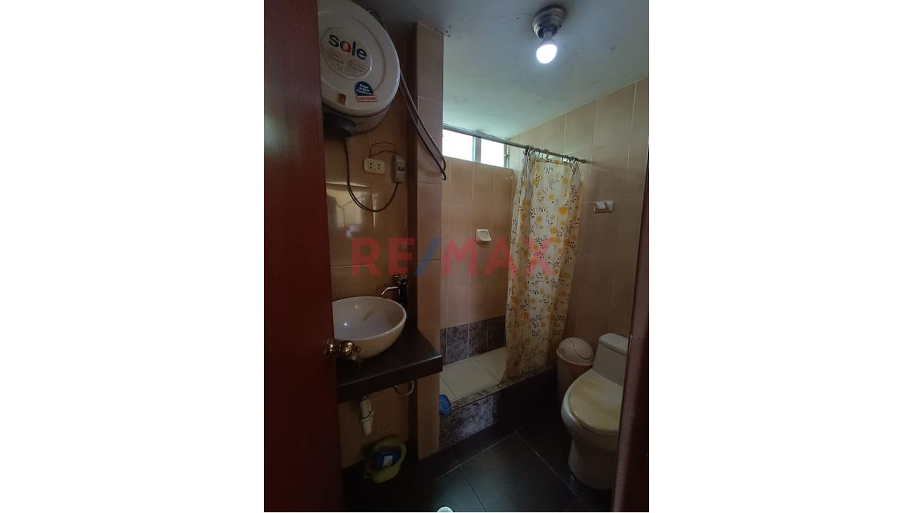 🏡 ¡Casa De 3 Pisos Frente A Parque En Carabayllo! 🌳 — foto 3