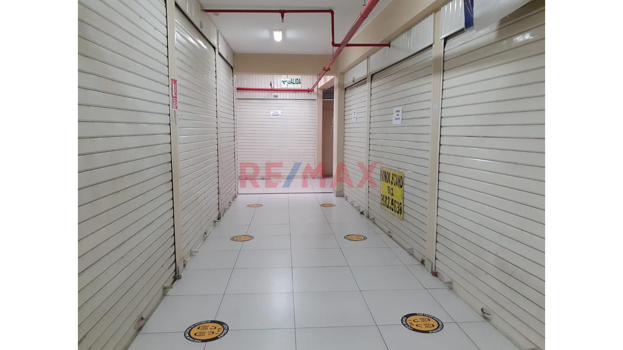 Vendo Local Comercial Segundo Piso Av. Primavera Surco - 2