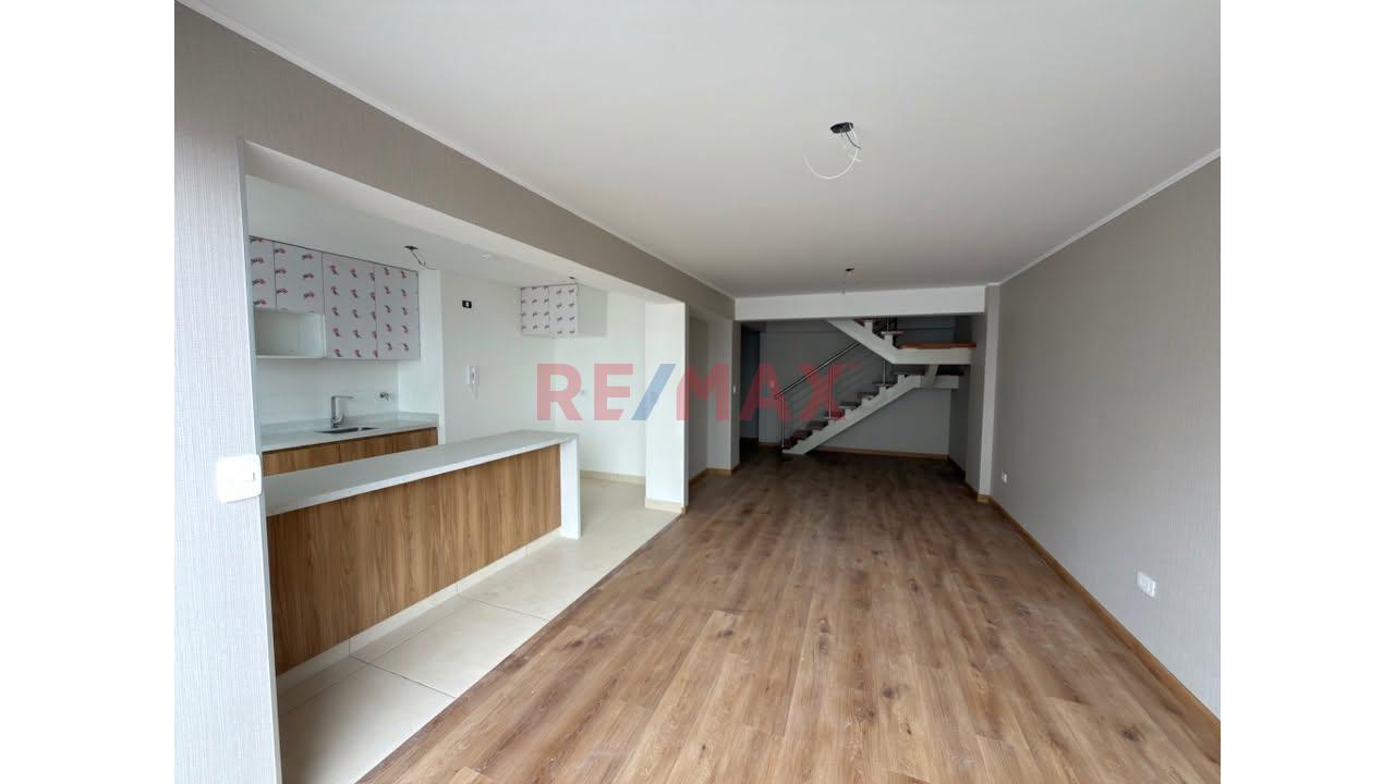 Departamento Duplex En Venta - 3
