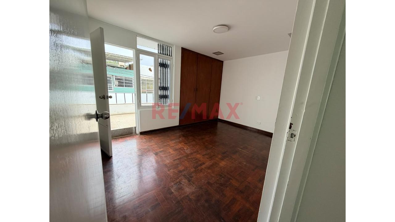 🏡 Se Alquila Amplia Casa - Santa Victoria - De 160 M² – Ideal Para Empresa 🏢👨👩👧👦 - 4