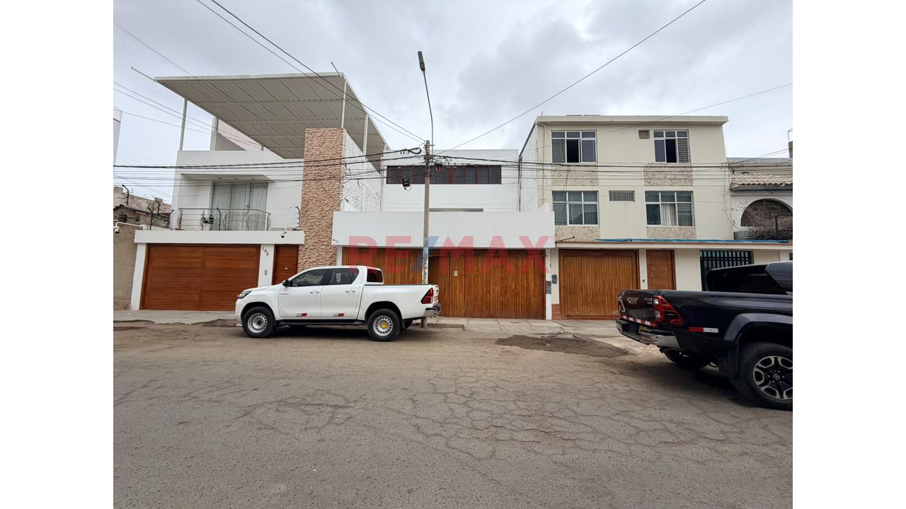 🏡 Se Alquila Amplia Casa - Santa Victoria - De 160 M² – Ideal Para Empresa 🏢👨‍👩‍👧‍👦 - 1