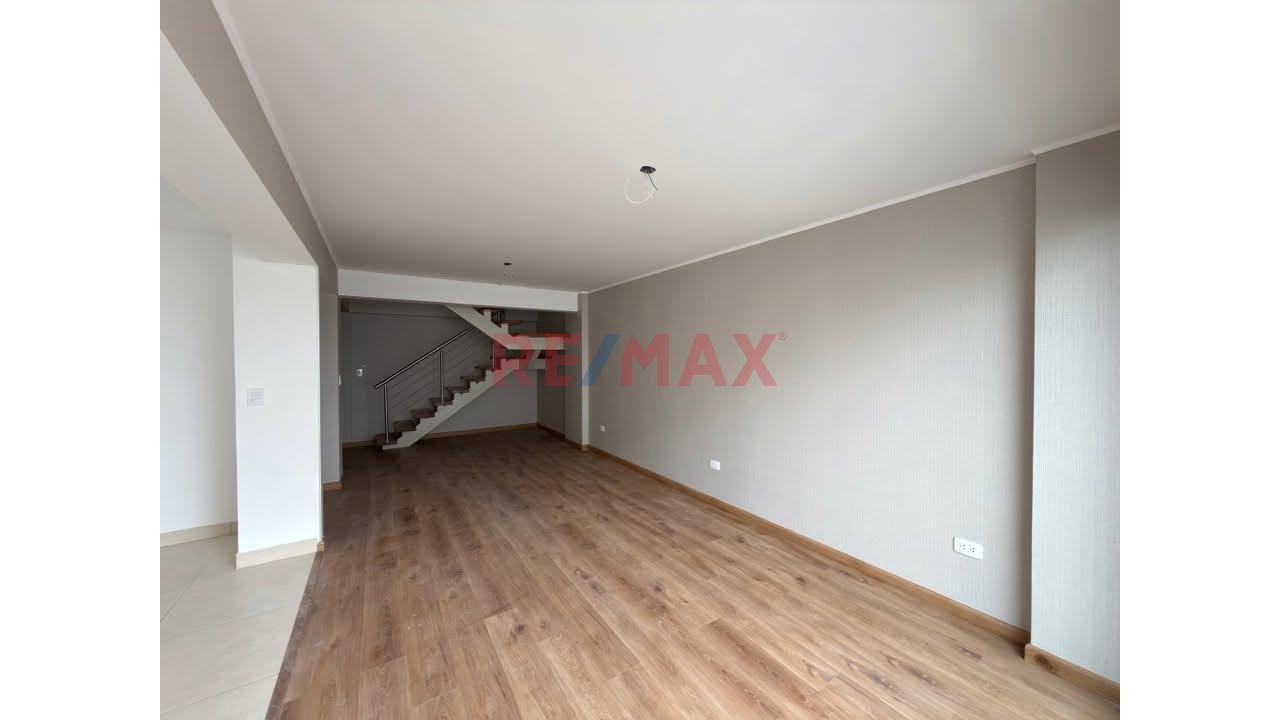 Departamento Duplex En Venta - 8