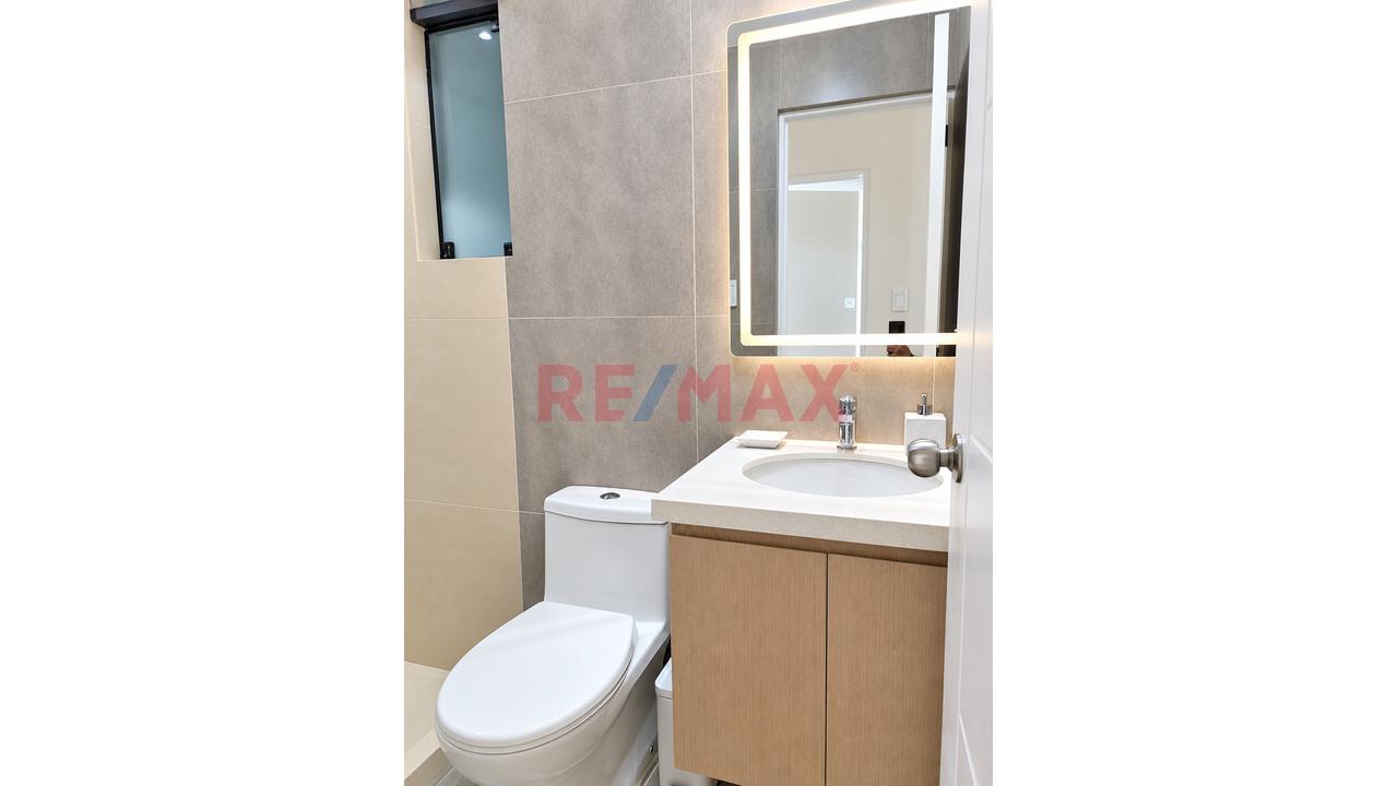 Departamento En Venta - Av. Collayuyo Recta Del Real Plaza - 10