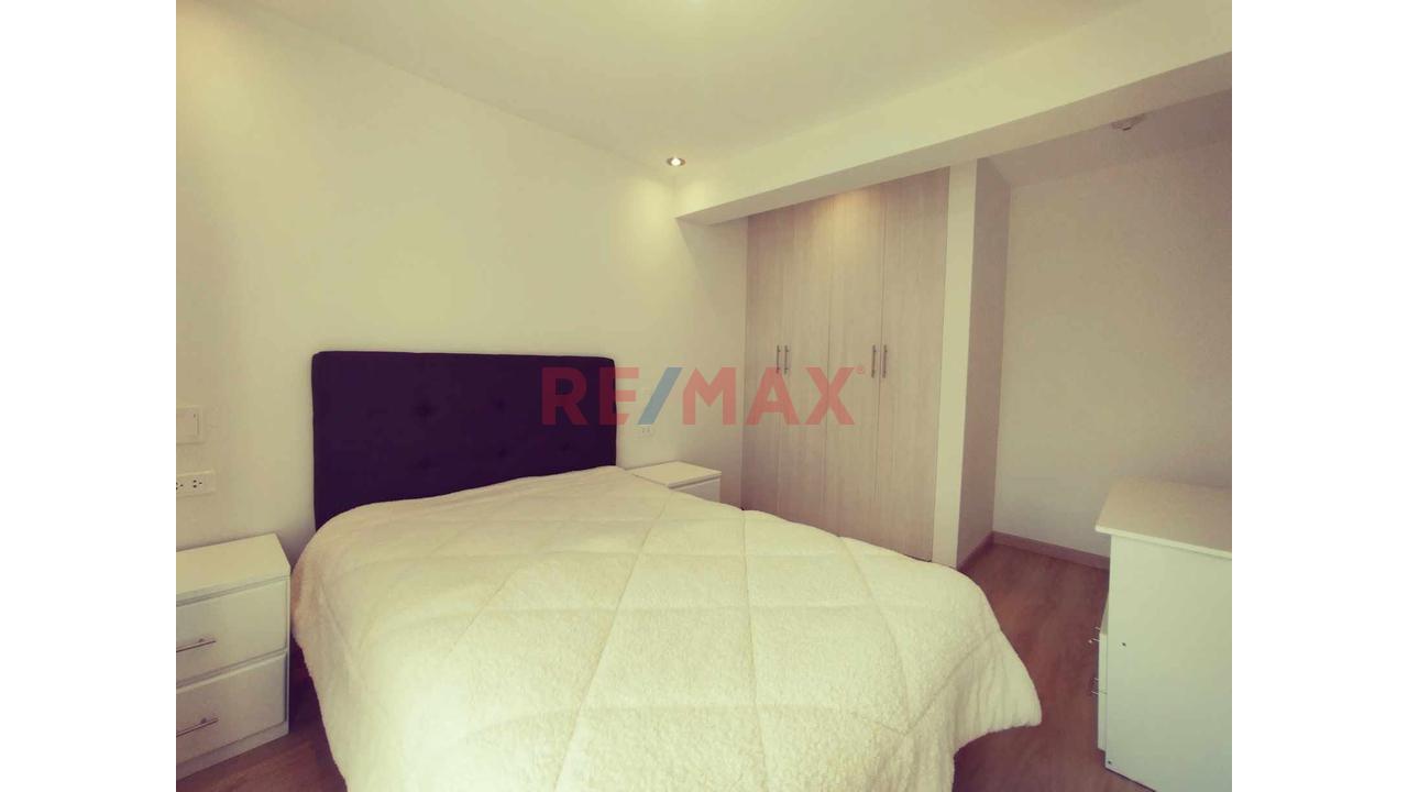 Departamento En Venta - Av. Collayuyo Recta Del Real Plaza - 9
