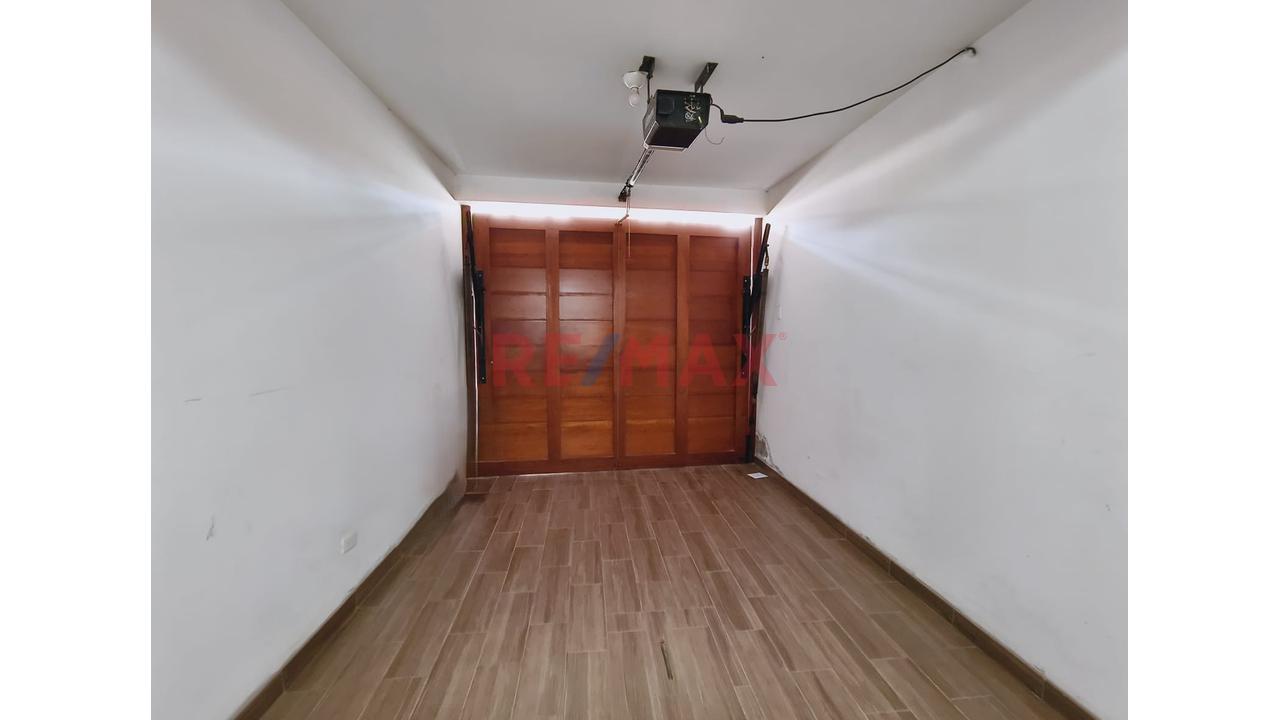 🏡🔥 ¡Vive A Lo Grande! Dúplex De 3 Dormitorios + Cochera En Puente Piedra - 2