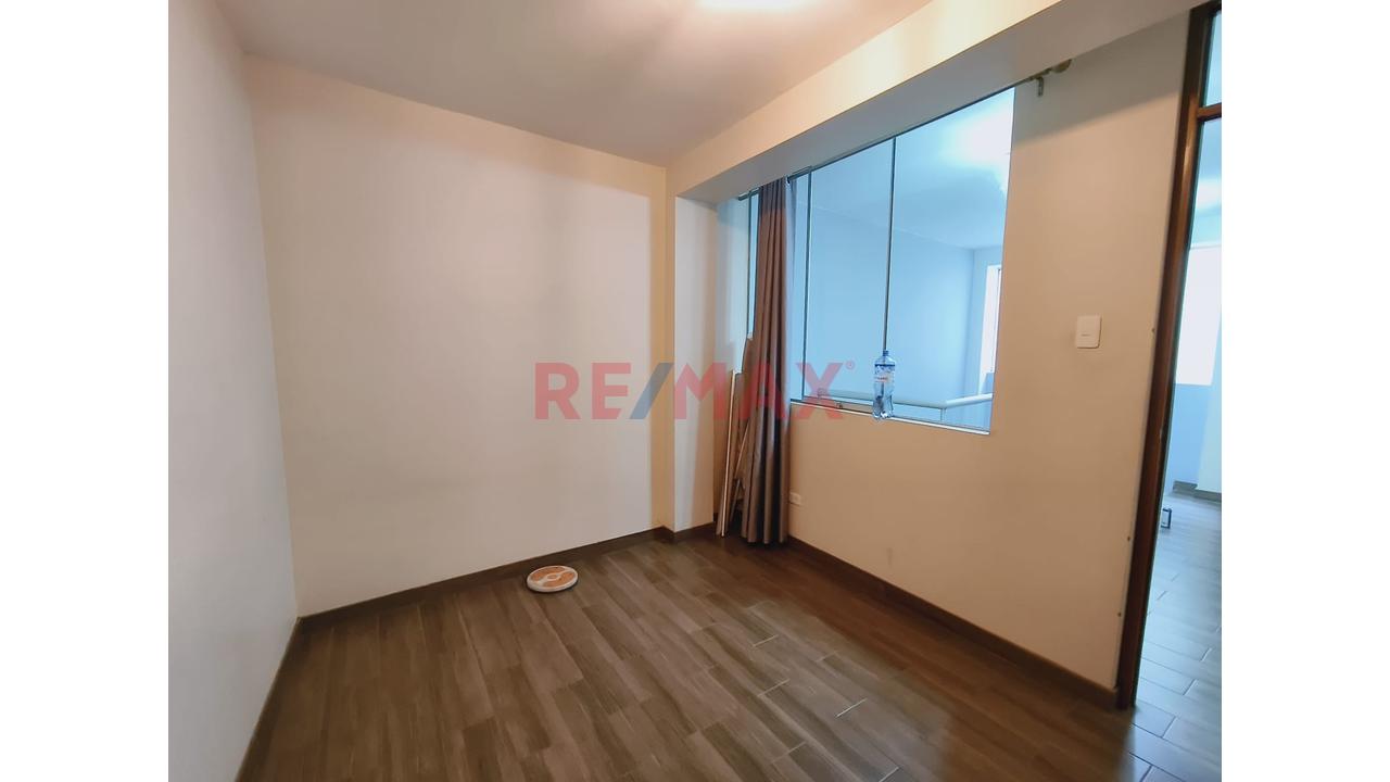 🏡🔥 ¡Vive A Lo Grande! Dúplex De 3 Dormitorios + Cochera En Puente Piedra - 10